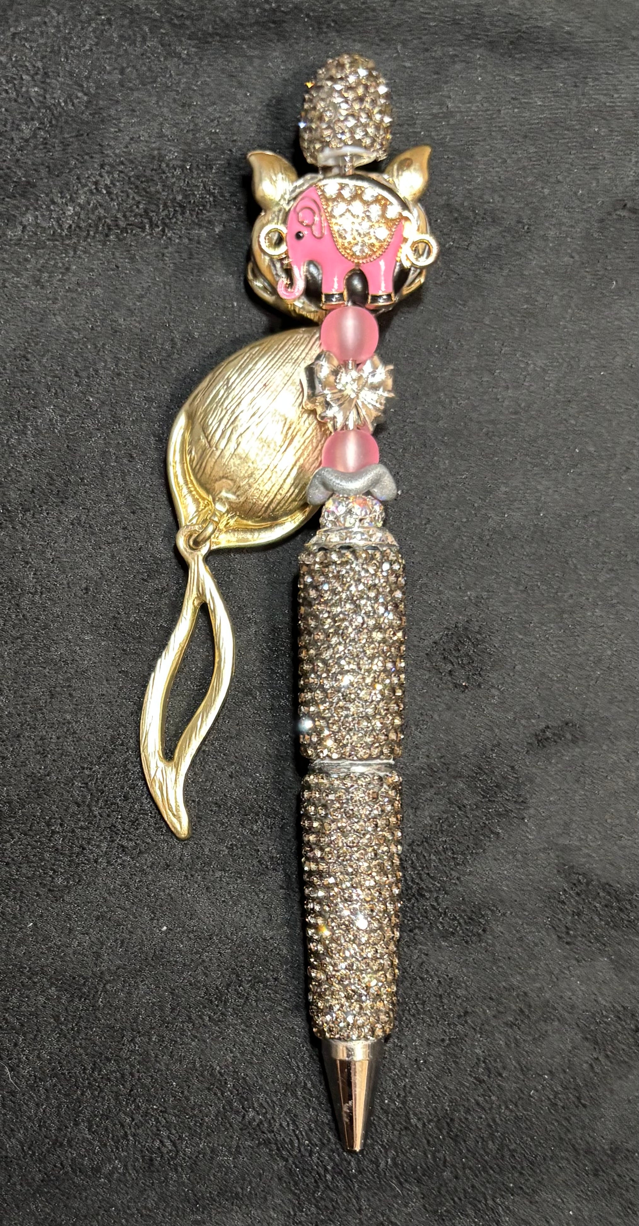 WHAT DOES THE FOX SAY - Beaded Charm, Keychain, Pen & Stretch Bracelet Set