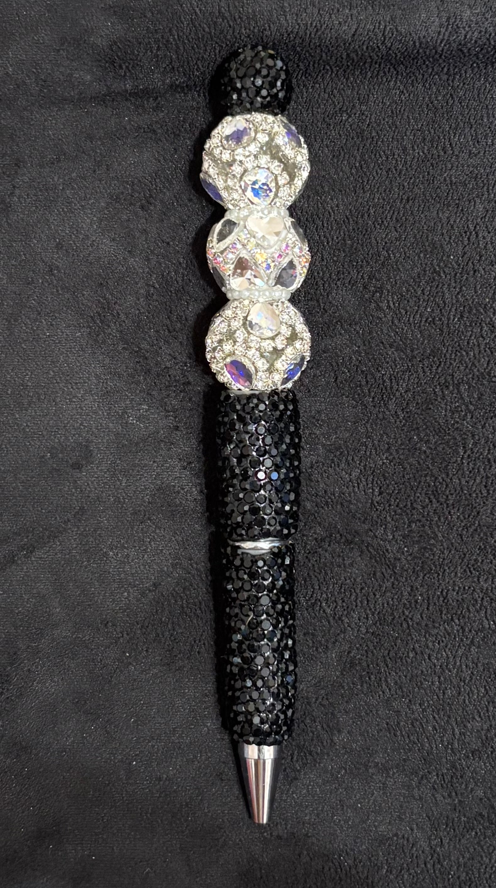 BLACK TIE AFFAIR - Beaded Charm, Keychain, Pen & Stretch Bracelet Set