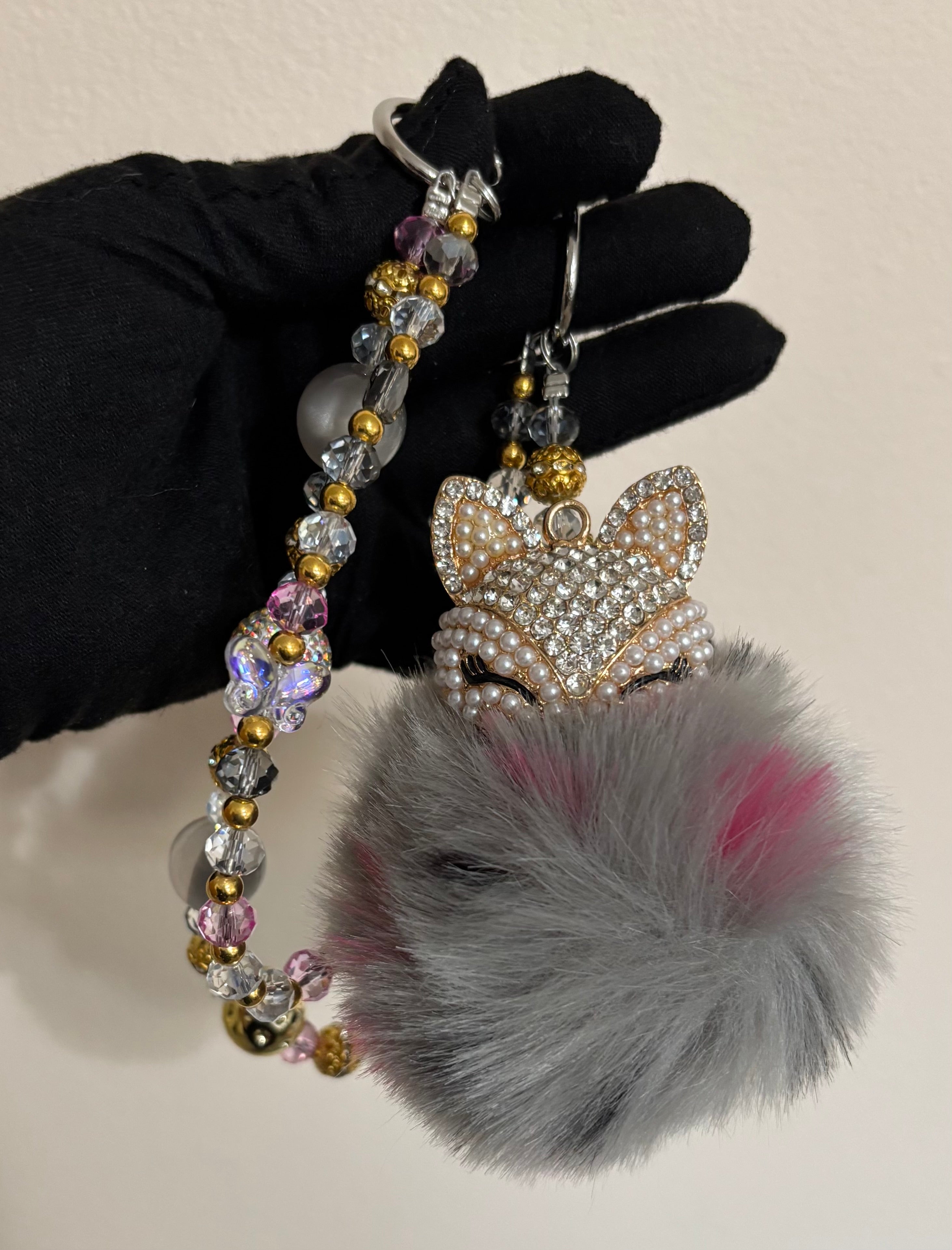 FOXY FAUX FUR - Beaded Charm, Keychain, Pen & Stretch Bracelet Set