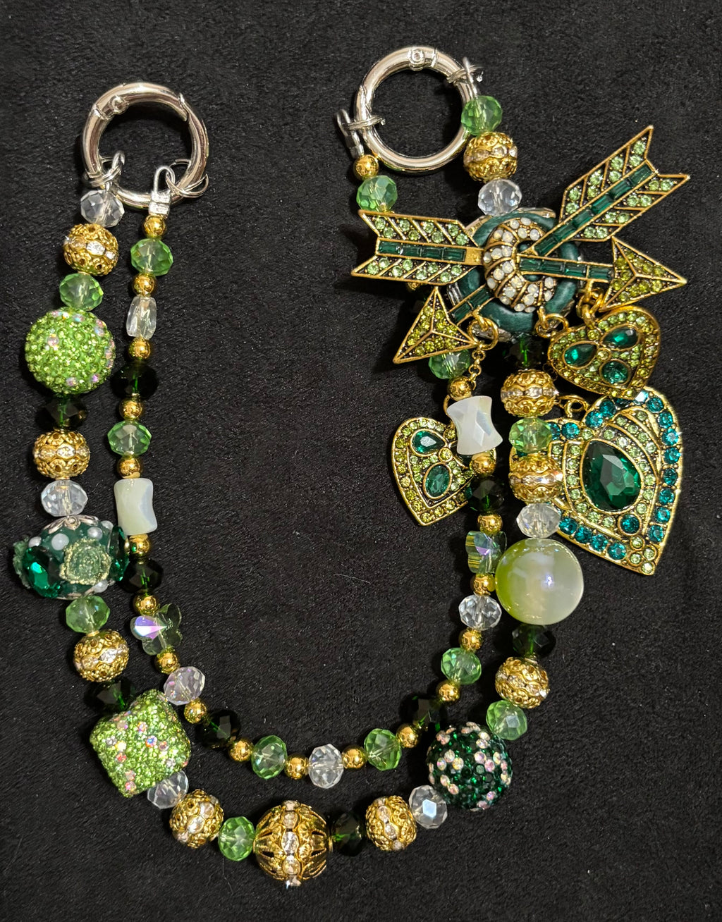 LOVE IN GREEN-Beaded Charm, Keychain Wristlet, Pen & Stretch Bracelet Set